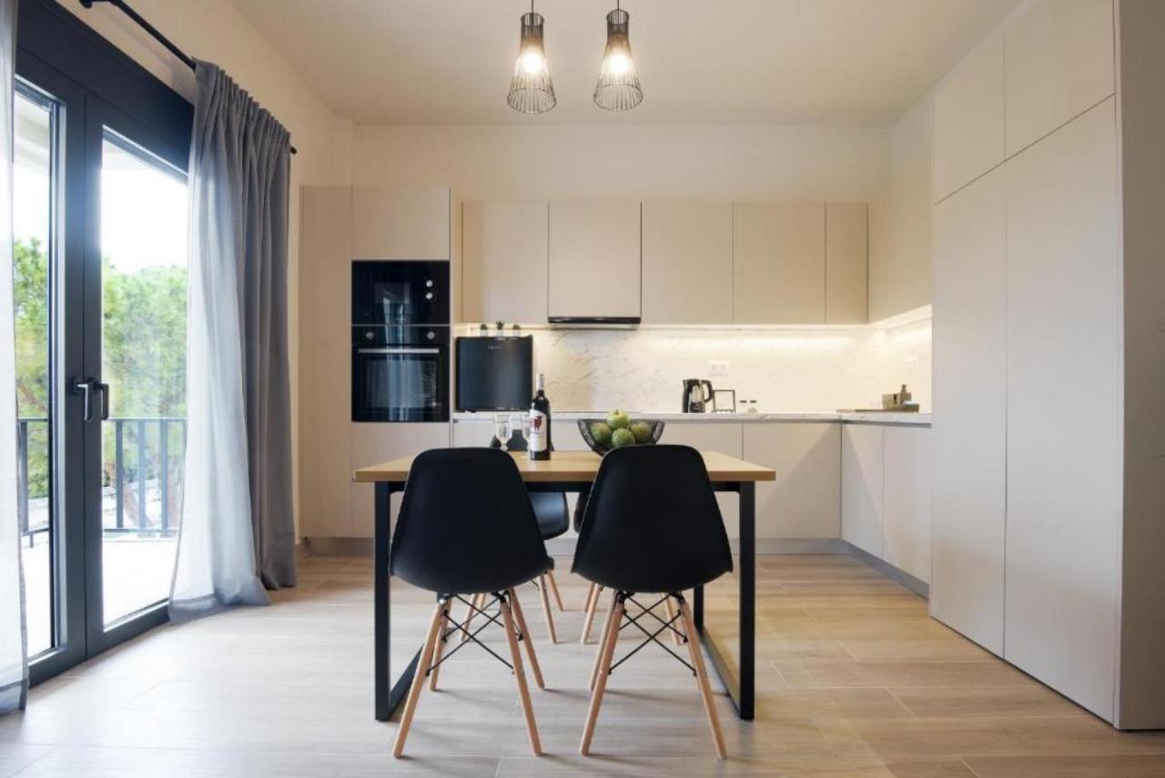 Aello Luxury Apartments Markopoulo Mesogaias ภายนอก รูปภาพ