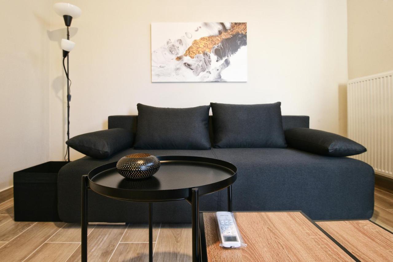 Aello Luxury Apartments Markopoulo Mesogaias ภายนอก รูปภาพ